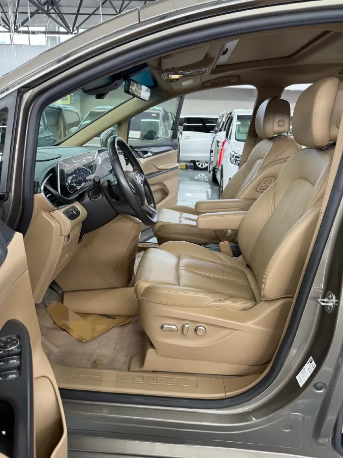 2020 Buick GL8 2.0T 237HP L4 9AT,autocango,china used car exporter,china ev exporter,chinese used car exporter,chinese used ev exporter