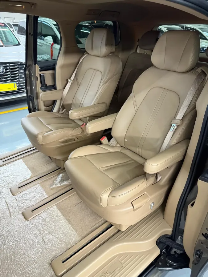 2020 Buick GL8 2.0T 237HP L4 9AT,autocango,china used car exporter,china ev exporter,chinese used car exporter,chinese used ev exporter