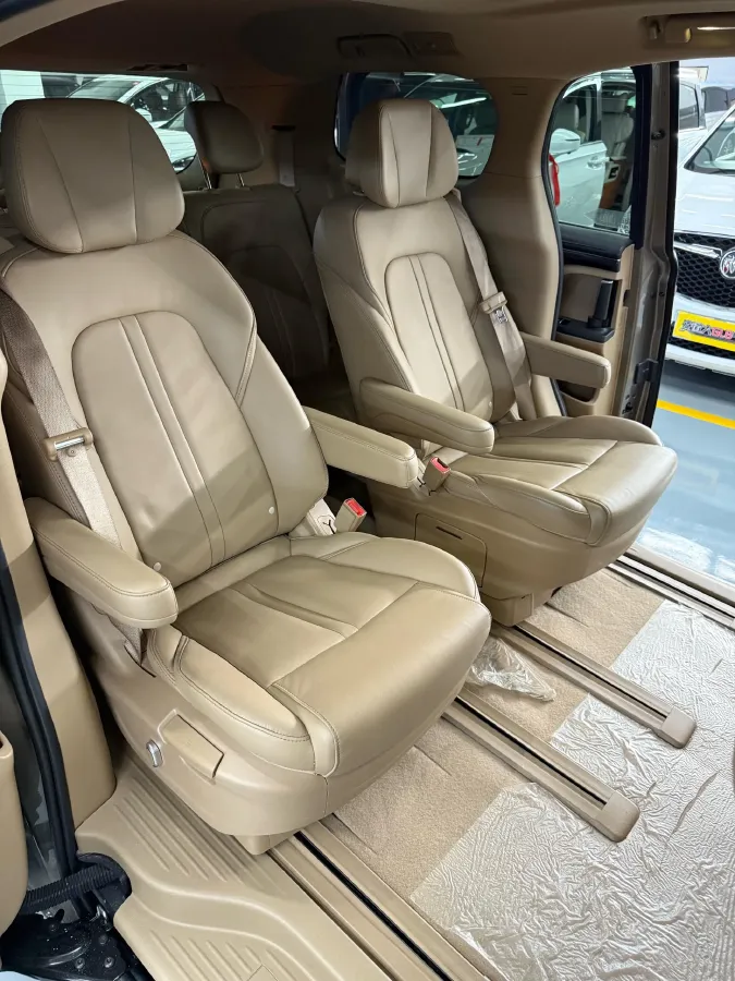 2020 Buick GL8 2.0T 237HP L4 9AT,autocango,china used car exporter,china ev exporter,chinese used car exporter,chinese used ev exporter