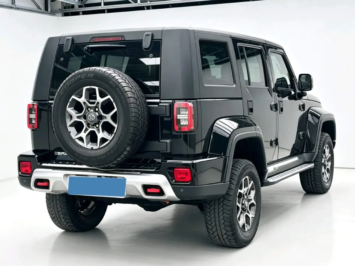 2019 Beijing BJ40 2.3T 231HP L4 6AT,autocango,china used car exporter,china ev exporter,chinese used car exporter,chinese used ev exporter