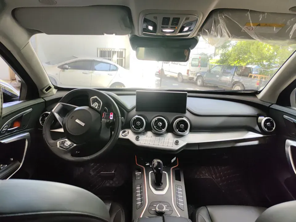 2020 WEY VV7 2.0T 227HP L4 7DCT,autocango,china used car exporter,china ev exporter,chinese used car exporter,chinese used ev exporter