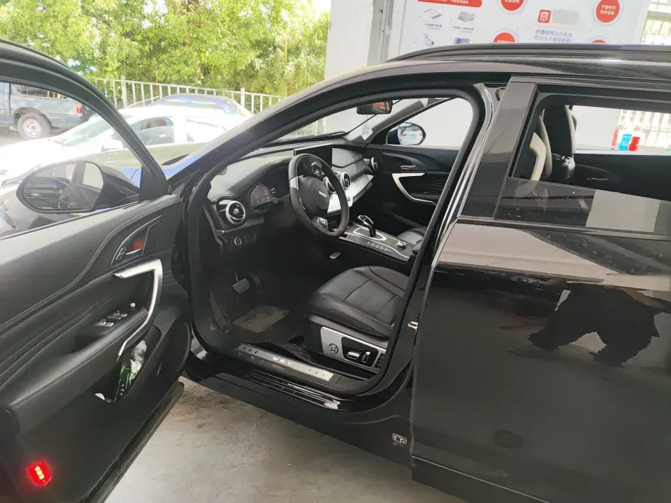 2020 WEY VV7 2.0T 227HP L4 7DCT,autocango,china used car exporter,china ev exporter,chinese used car exporter,chinese used ev exporter