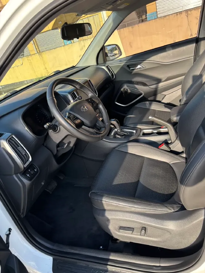 2018 Hyundai ix35 2.0L 160HP L4 6AT,autocango,china used car exporter,china ev exporter,chinese used car exporter,chinese used ev exporter