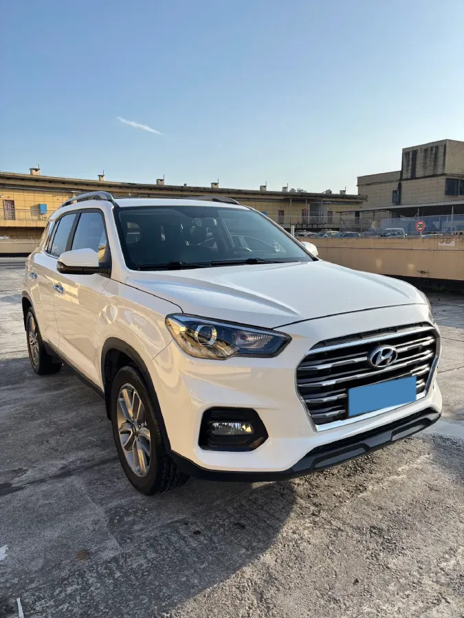 2018 Hyundai ix35 2.0L 160HP L4 6AT,autocango,china used car exporter,china ev exporter,chinese used car exporter,chinese used ev exporter
