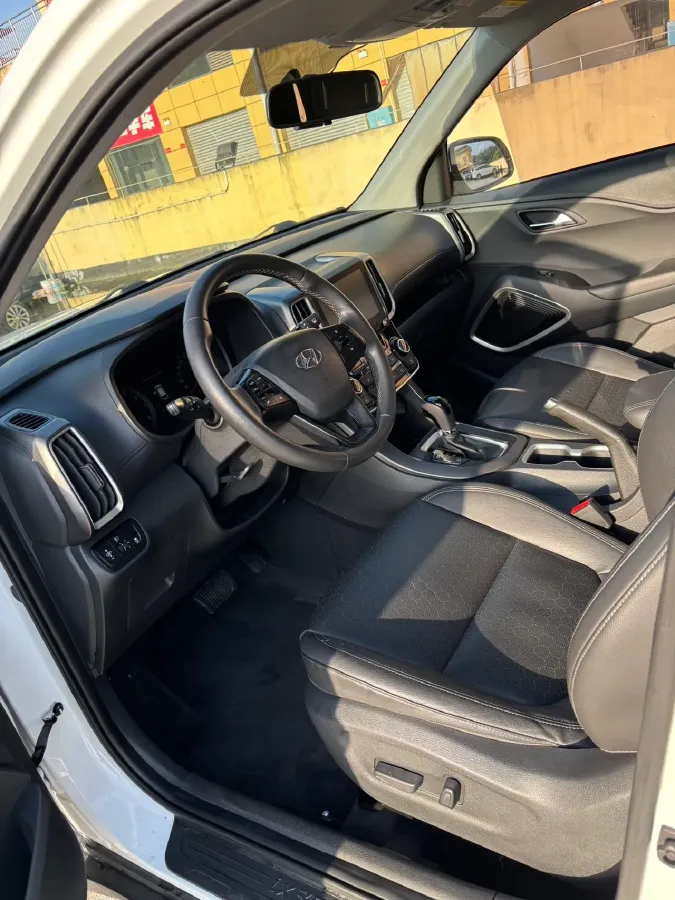2018 Hyundai ix35 2.0L 160HP L4 6AT,autocango,china used car exporter,china ev exporter,chinese used car exporter,chinese used ev exporter