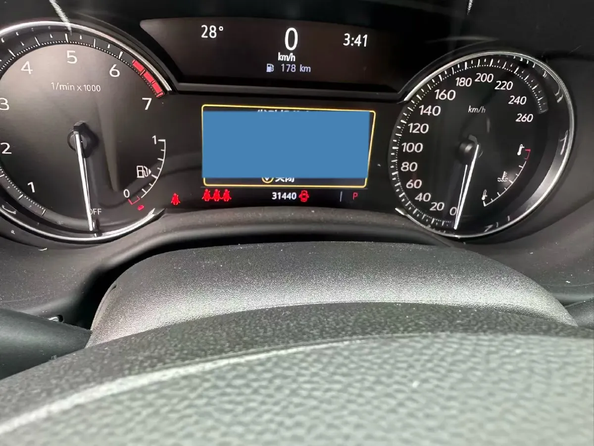 2022 Cadillac CT5 2.0T 237HP L4 10AT,autocango,china used car exporter,china ev exporter,chinese used car exporter,chinese used ev exporter