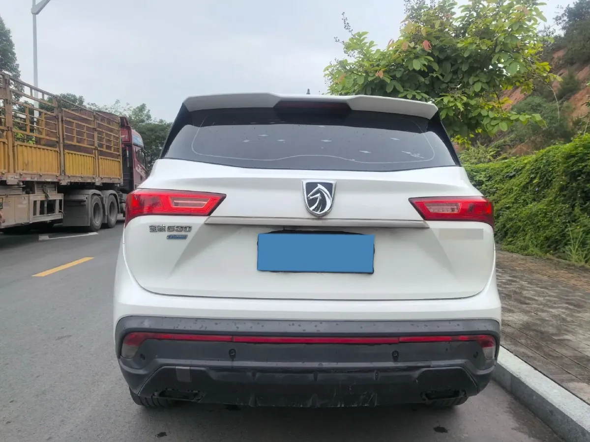 2019 BaoJun 530 1.5T 151HP L4 CVT,autocango,china used car exporter,china ev exporter,chinese used car exporter,chinese used ev exporter
