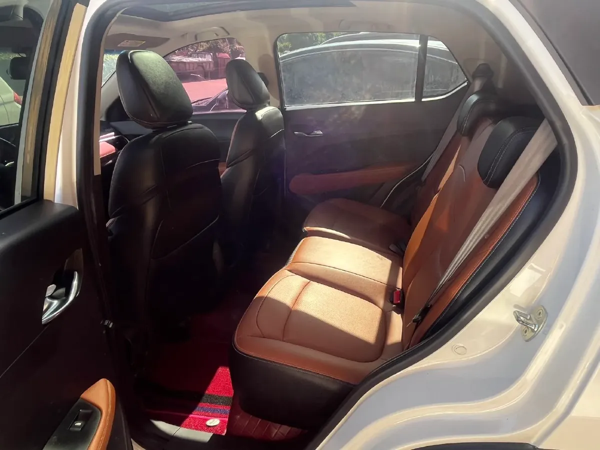2017 BaoJun 510 1.5L 112HP L4 6MT,autocango,china used car exporter,china ev exporter,chinese used car exporter,chinese used ev exporter