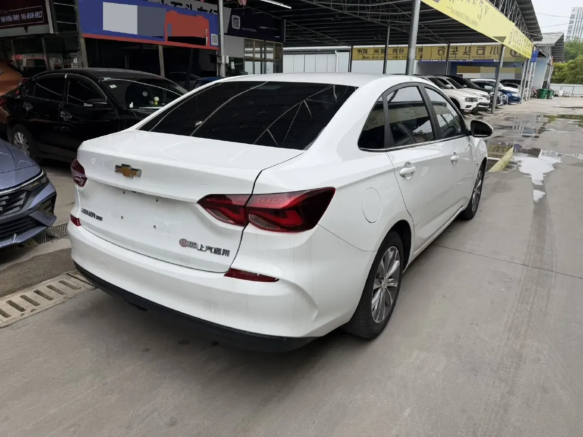 2022 Chevrolet Monza 1.5L 113HP L4 6AT,autocango,china used car exporter,china ev exporter,chinese used car exporter,chinese used ev exporter