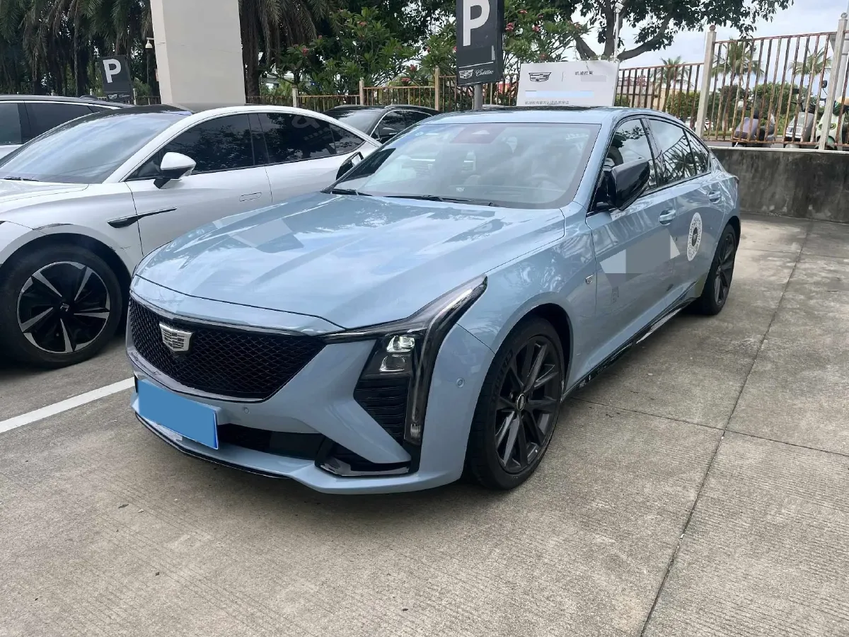 2025 Cadillac CT5 2.0T 237HP L4 10AT,autocango,china used car exporter,china ev exporter,chinese used car exporter,chinese used ev exporter