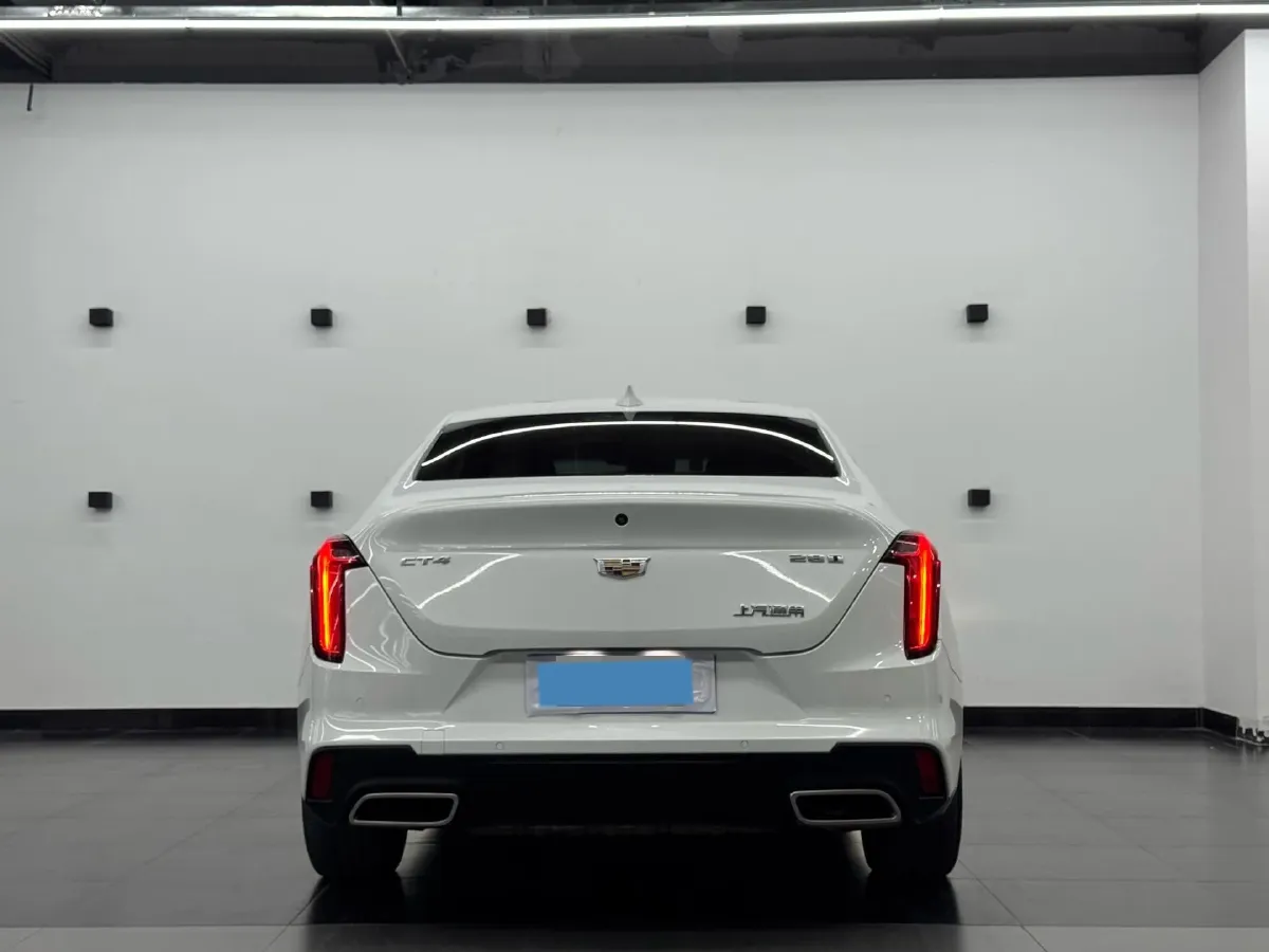 2022 Cadillac CT4 2.0T 237HP L4 8AT,autocango,china used car exporter,china ev exporter,chinese used car exporter,chinese used ev exporter