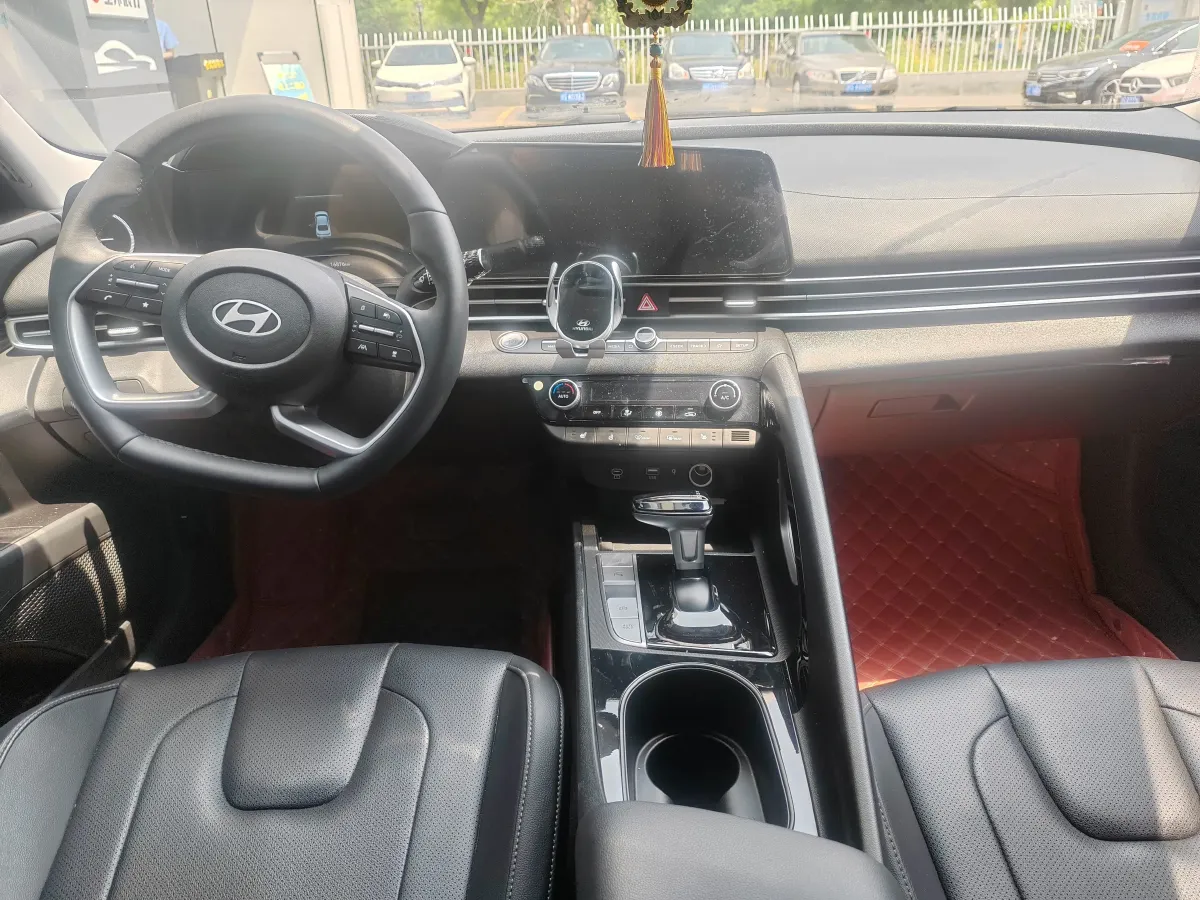 2023 Hyundai Elantra 1.5L 115HP L4 CVT,autocango,china used car exporter,china ev exporter,chinese used car exporter,chinese used ev exporter