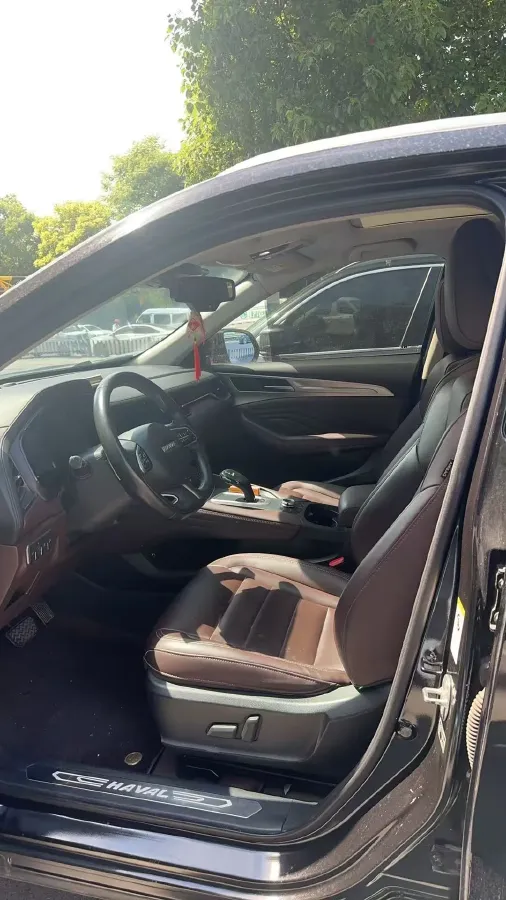2019 Haval F7 2.0T 197HP L4 7DCT,autocango,china used car exporter,china ev exporter,chinese used car exporter,chinese used ev exporter