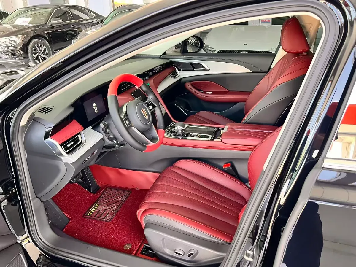 2025 HongQi H5 1.5T 169HP L4 7DCT,autocango,china used car exporter,china ev exporter,chinese used car exporter,chinese used ev exporter