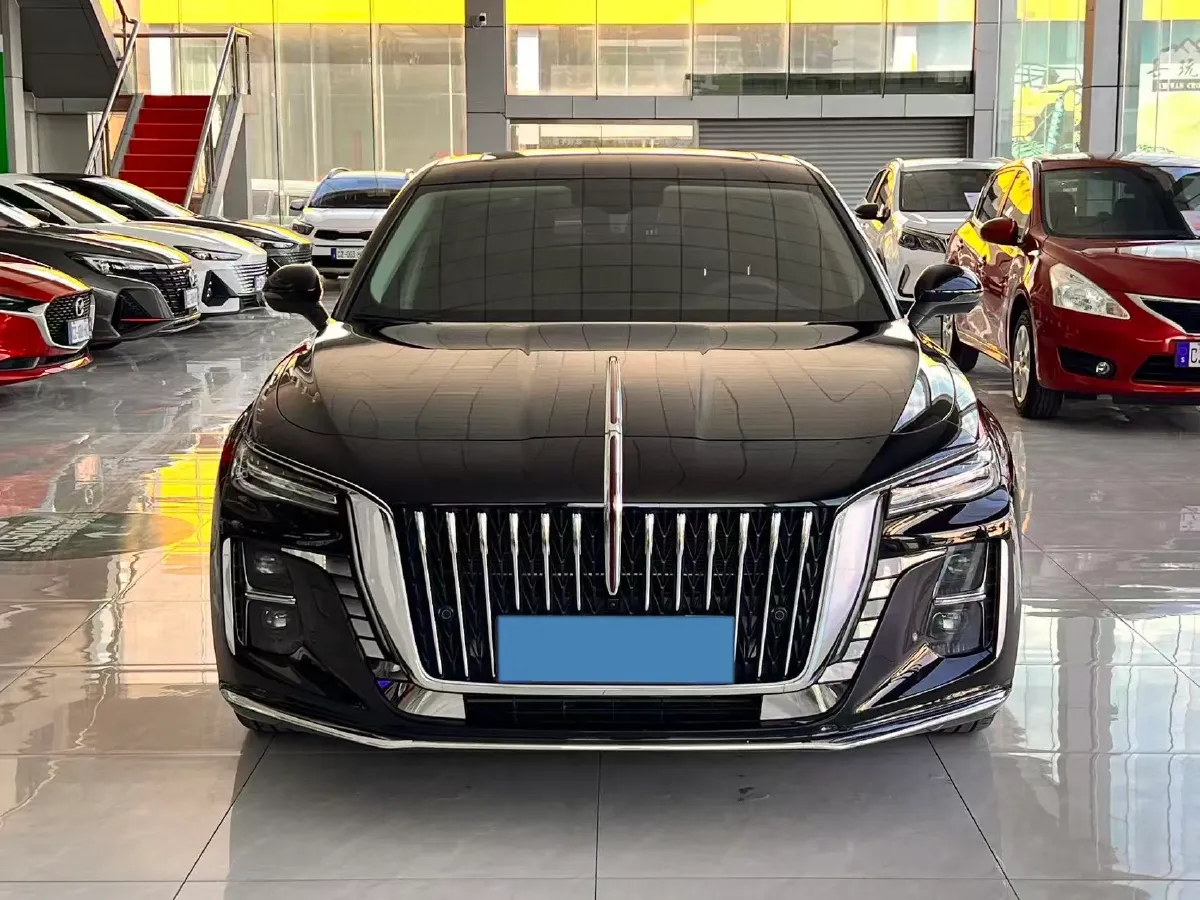2025 HongQi H5 1.5T 169HP L4 7DCT,autocango,china used car exporter,china ev exporter,chinese used car exporter,chinese used ev exporter