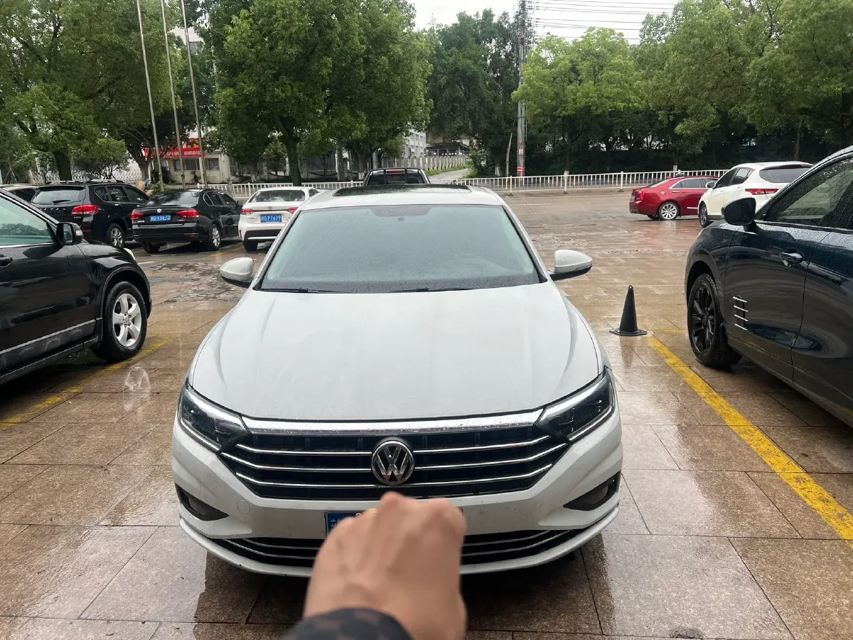 2020 Volkswagen Sagitar 1.2T 116HP L4 7DCT,autocango,china used car exporter,china ev exporter,chinese used car exporter,chinese used ev exporter