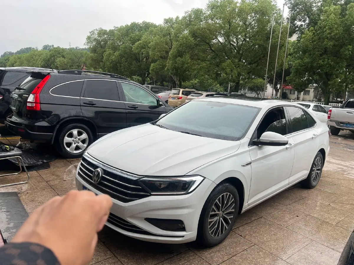 2020 Volkswagen Sagitar 1.2T 116HP L4 7DCT,autocango,china used car exporter,china ev exporter,chinese used car exporter,chinese used ev exporter