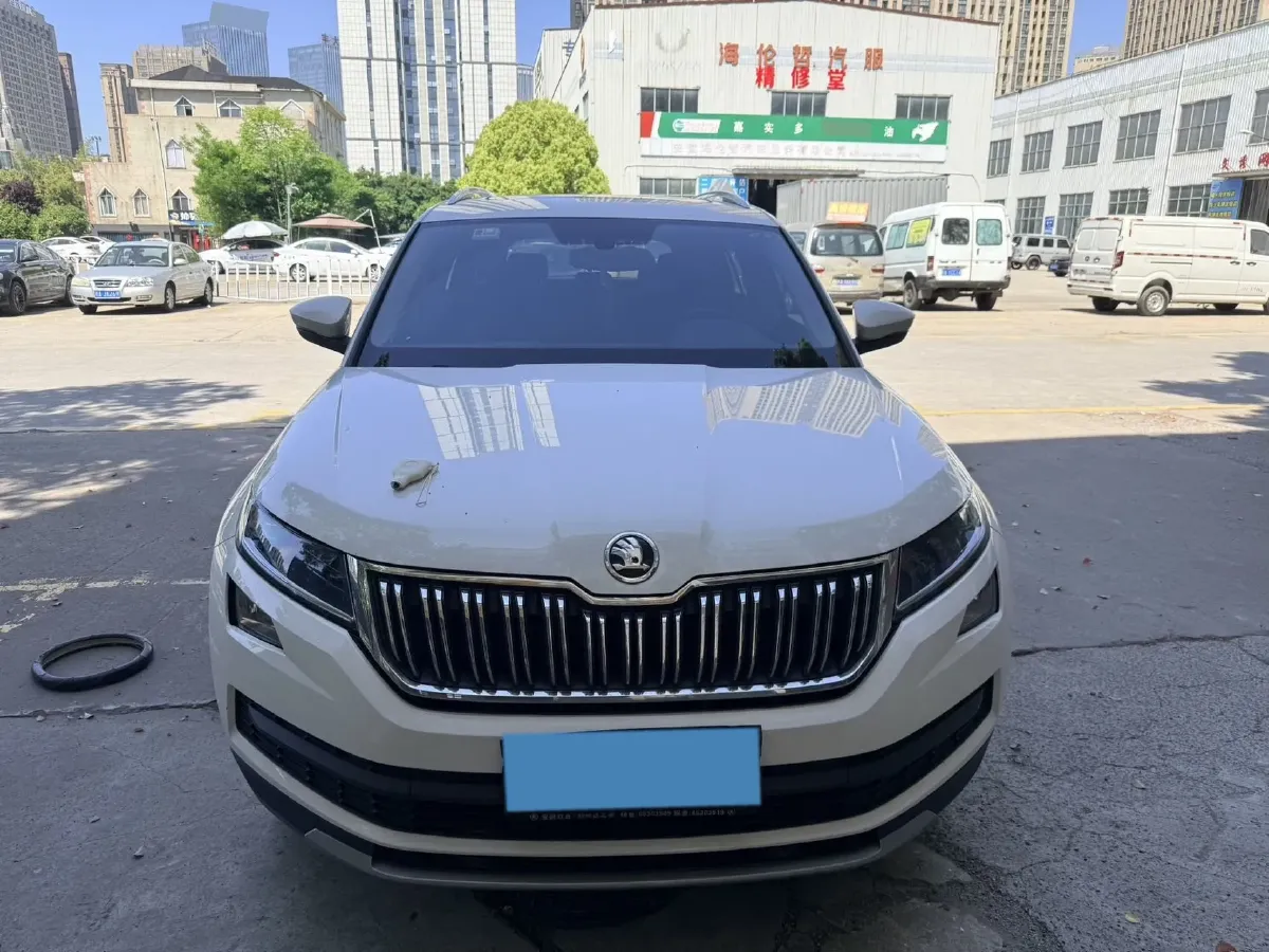 2019 Chevrolet Equinox 2.0T 260HP L4 9AT,autocango,china used car exporter,china ev exporter,chinese used car exporter,chinese used ev exporter
