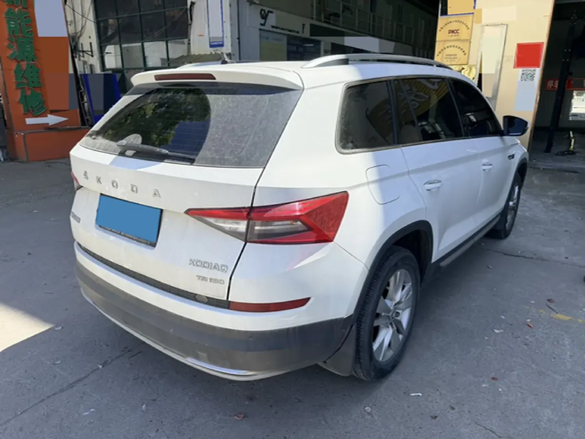 2019 Chevrolet Equinox 2.0T 260HP L4 9AT,autocango,china used car exporter,china ev exporter,chinese used car exporter,chinese used ev exporter