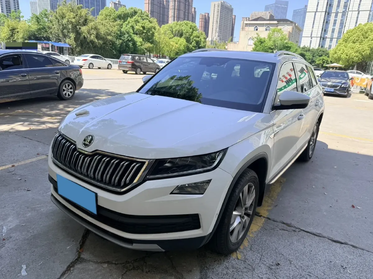 2019 Chevrolet Equinox 2.0T 260HP L4 9AT,autocango,china used car exporter,china ev exporter,chinese used car exporter,chinese used ev exporter