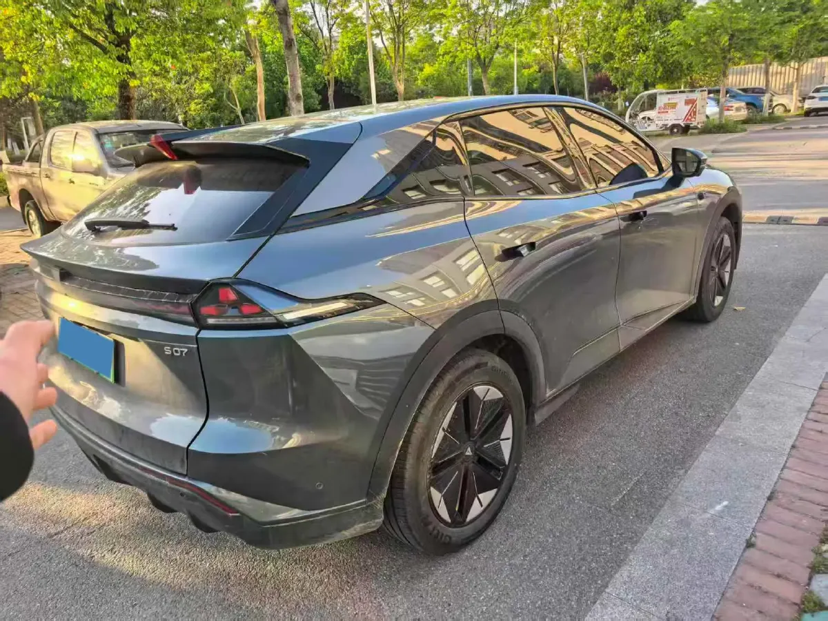 2025 Deepal S07 BEV 68.82KWH,autocango,china used car exporter,china ev exporter,chinese used car exporter,chinese used ev exporter