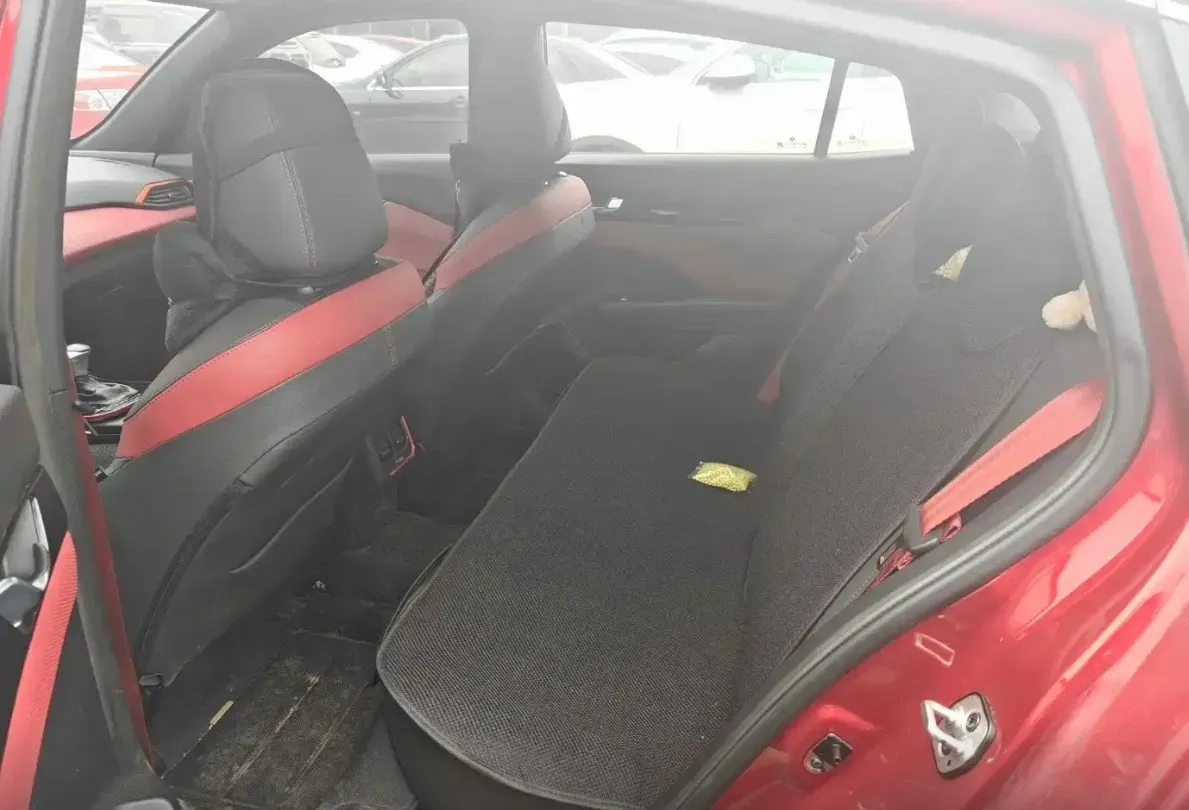 2021 DongFeng Aeolus YiXuan 1.5T 150HP L4 6DCT,autocango,china used car exporter,china ev exporter,chinese used car exporter,chinese used ev exporter