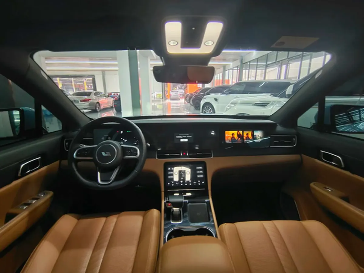 2021 Li ONE Range Extended 131HP REEV 40.5KWH,autocango,china used car exporter,china ev exporter,chinese used car exporter,chinese used ev exporter
