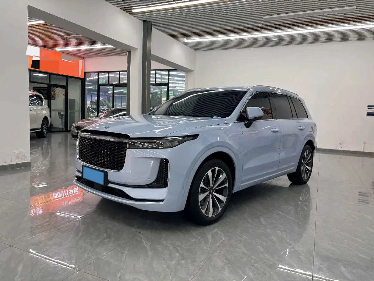2021 Li ONE Range Extended 131HP REEV 40.5KWH,autocango,china used car exporter,china ev exporter,chinese used car exporter,chinese used ev exporter