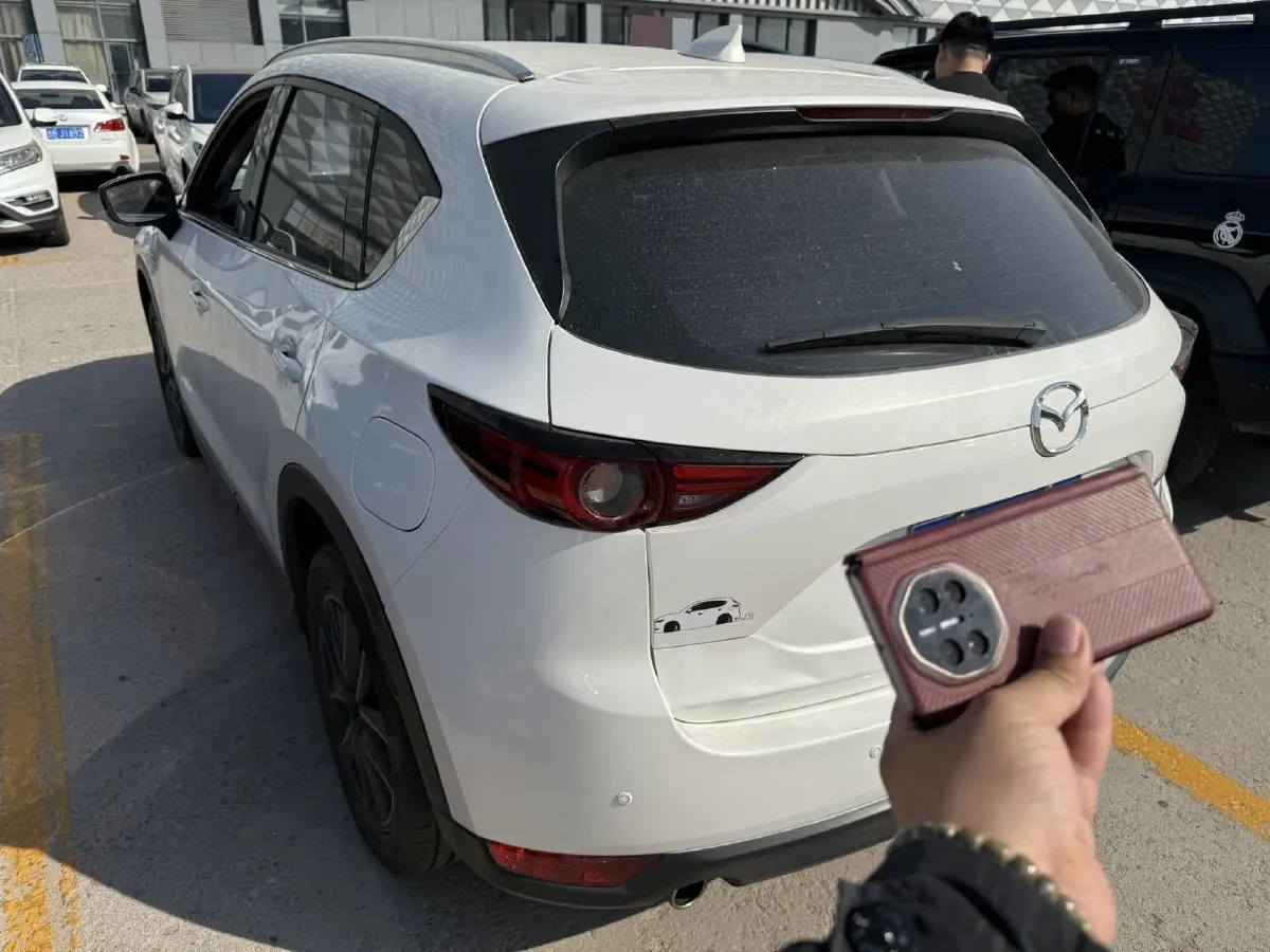 2017 Mazda CX-5 2.5L 196HP L4 6AT,autocango,china used car exporter,china ev exporter,chinese used car exporter,chinese used ev exporter