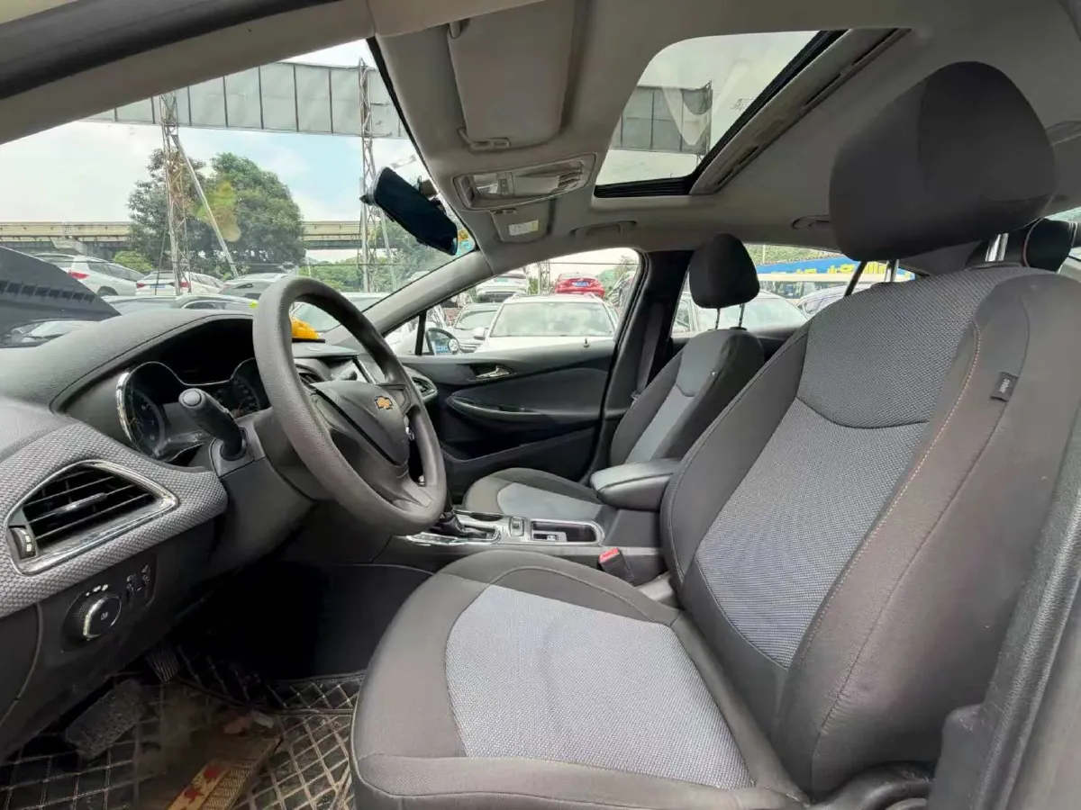 2018 Chevrolet Cruze 1.5L 114HP L4 6AT,autocango,china used car exporter,china ev exporter,chinese used car exporter,chinese used ev exporter