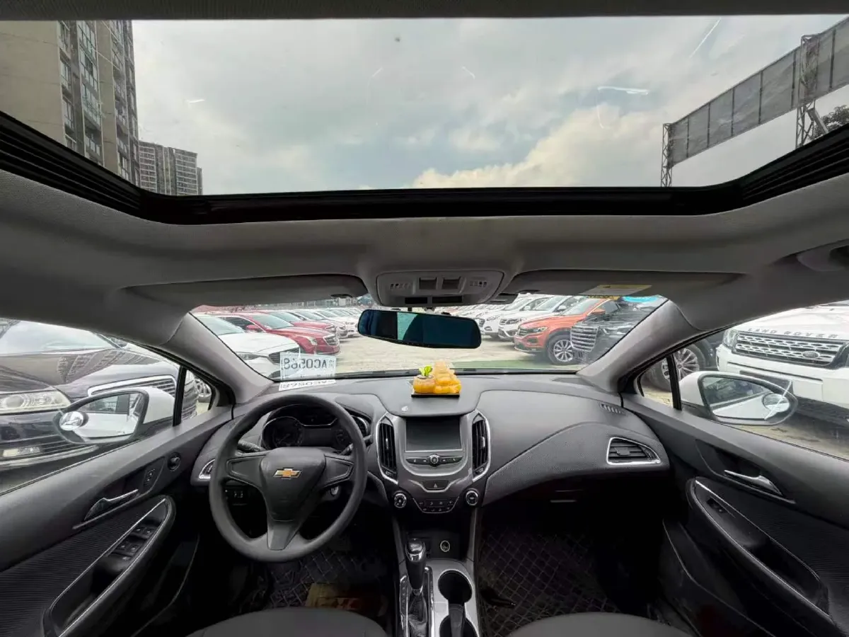 2018 Chevrolet Cruze 1.5L 114HP L4 6AT,autocango,china used car exporter,china ev exporter,chinese used car exporter,chinese used ev exporter