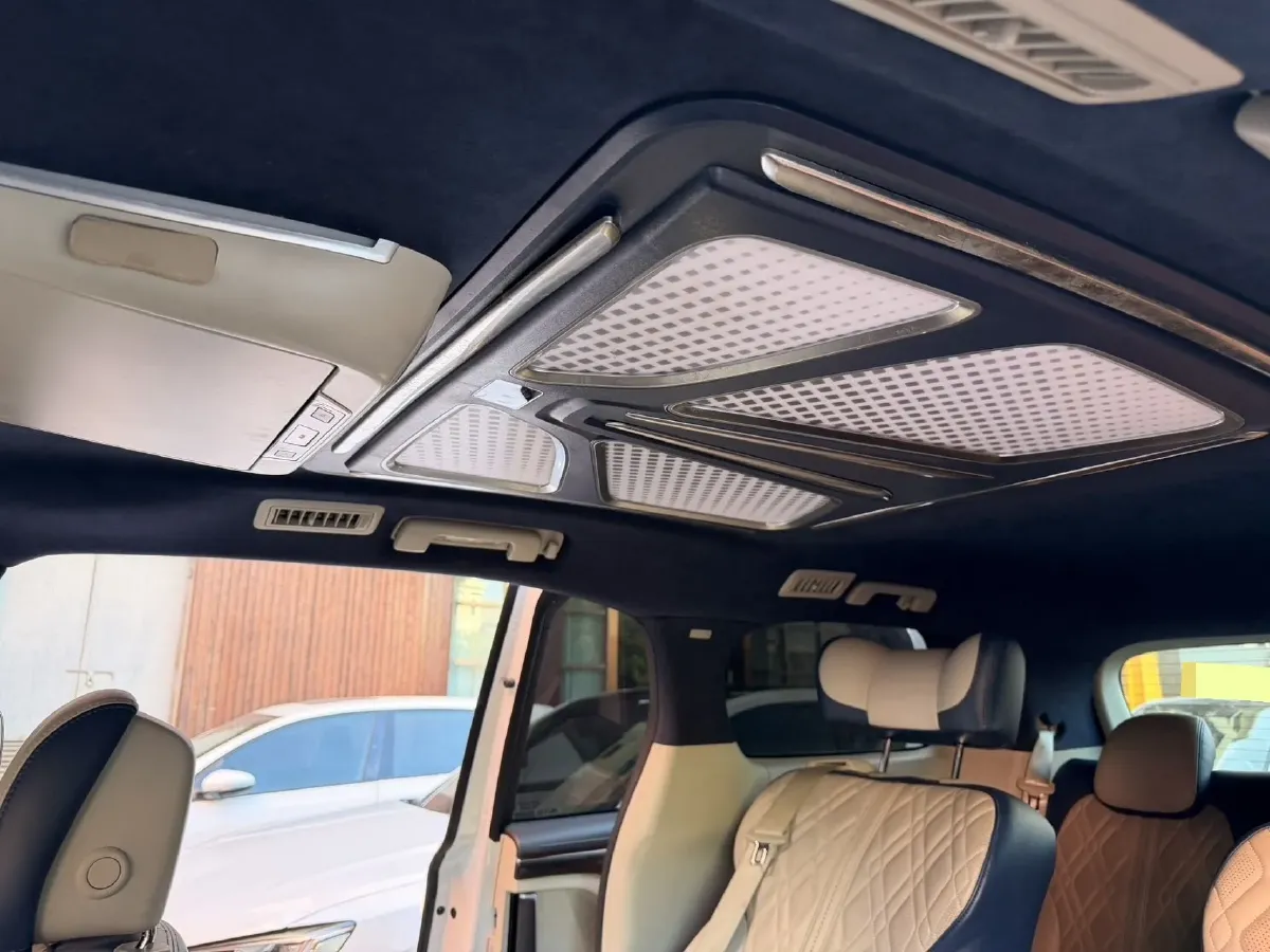 2021 Buick GL8 2.0T 237HP L4 9AT,autocango,china used car exporter,china ev exporter,chinese used car exporter,chinese used ev exporter