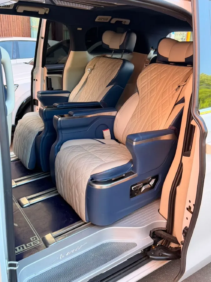 2021 Buick GL8 2.0T 237HP L4 9AT,autocango,china used car exporter,china ev exporter,chinese used car exporter,chinese used ev exporter