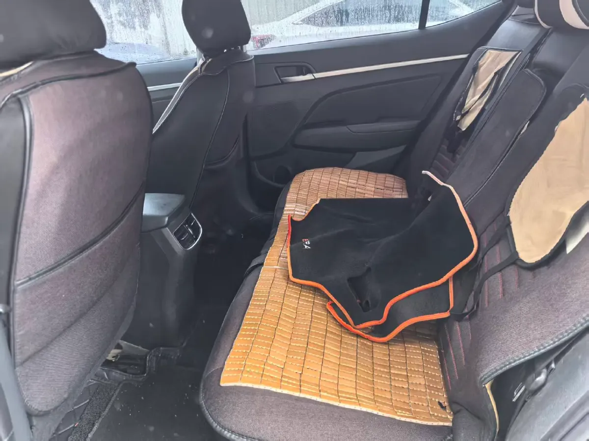 2019 Hyundai Elantra 1.5L 115HP L4 CVT,autocango,china used car exporter,china ev exporter,chinese used car exporter,chinese used ev exporter