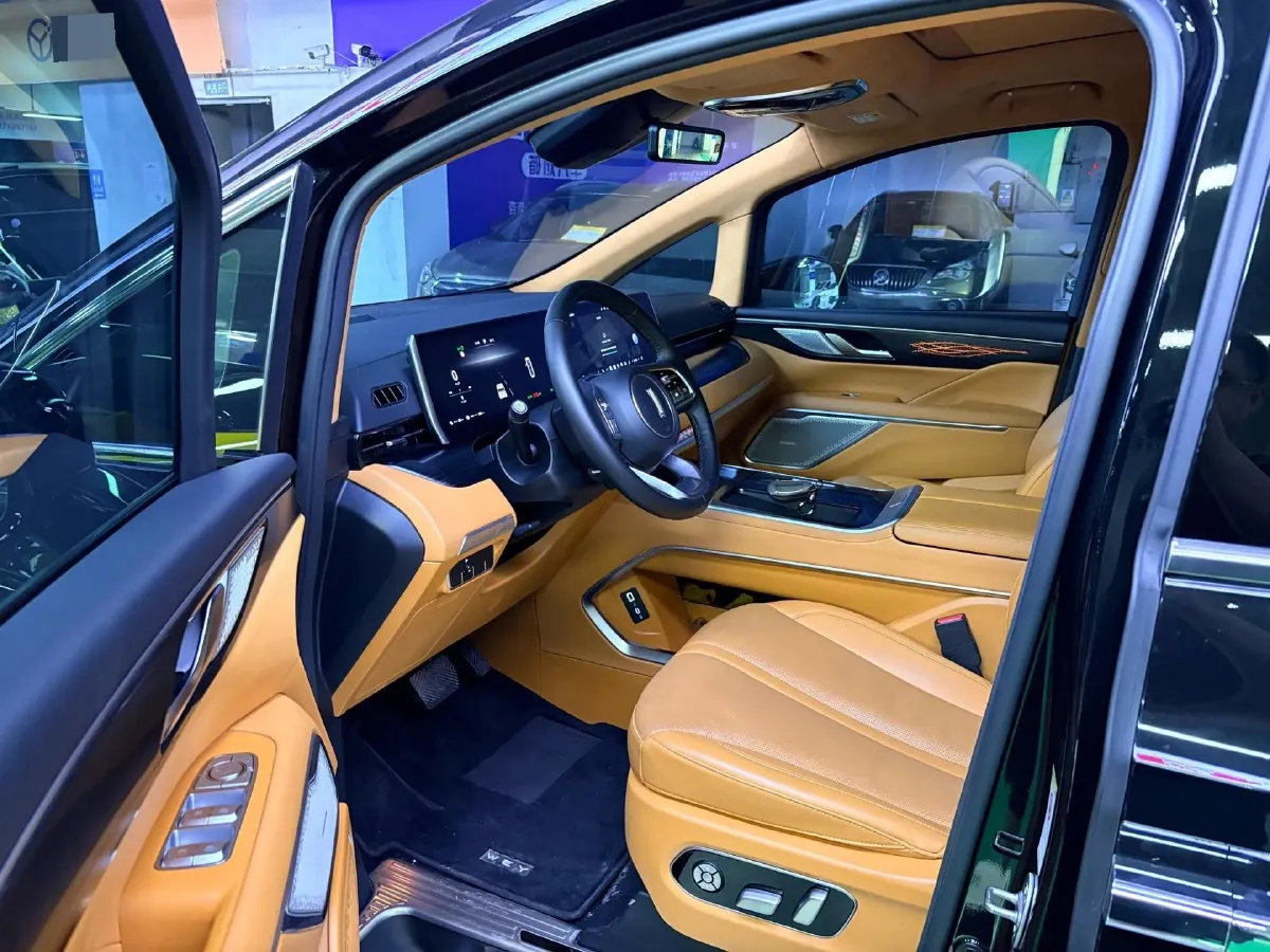 2024 Voyah ZhuiGuang 1.5T 136HP L4 PHEV 43KWH,autocango,china used car exporter,china ev exporter,chinese used car exporter,chinese used ev exporter