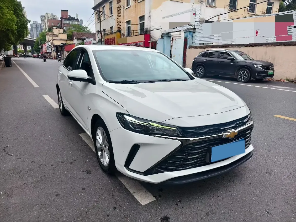 2023 Chevrolet Monza 1.5L 113HP L4 6DCT,autocango,china used car exporter,china ev exporter,chinese used car exporter,chinese used ev exporter