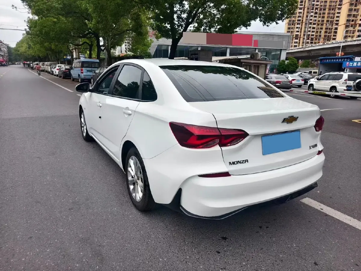 2023 Chevrolet Monza 1.5L 113HP L4 6DCT,autocango,china used car exporter,china ev exporter,chinese used car exporter,chinese used ev exporter