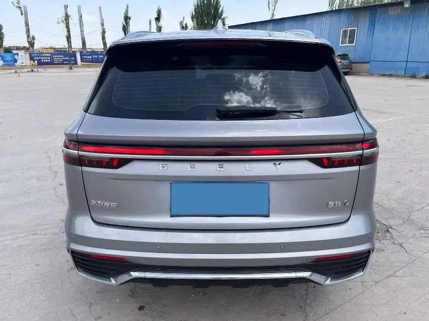 2021 Geely Monjaro 2.0T 218HP L4 7DCT,autocango,china used car exporter,china ev exporter,chinese used car exporter,chinese used ev exporter