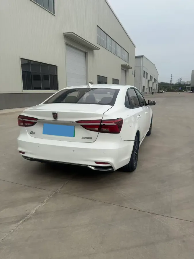 2019 Roewe i6 1.5T 169HP L4 AMT PHEV 9.1KWH,autocango,china used car exporter,china ev exporter,chinese used car exporter,chinese used ev exporter