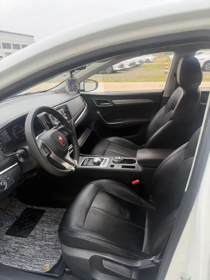 2019 Roewe i6 1.5T 169HP L4 AMT PHEV 9.1KWH,autocango,china used car exporter,china ev exporter,chinese used car exporter,chinese used ev exporter