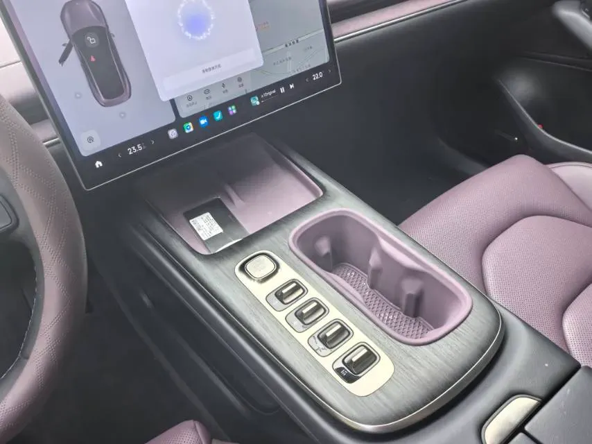 2024 MI SU7 BEV 94.3KWH,autocango,china used car exporter,china ev exporter,chinese used car exporter,chinese used ev exporter