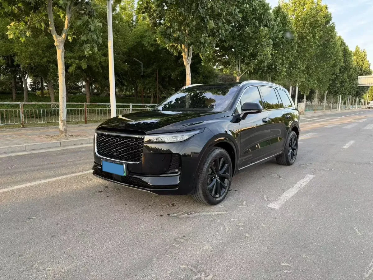 2021 Li ONE Range Extended 131HP REEV 40.5KWH,autocango,china used car exporter,china ev exporter,chinese used car exporter,chinese used ev exporter