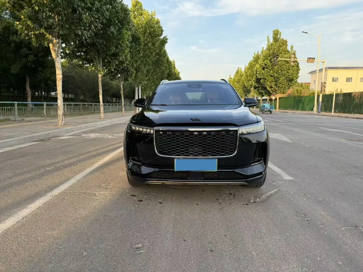 2021 Li ONE Range Extended 131HP REEV 40.5KWH,autocango,china used car exporter,china ev exporter,chinese used car exporter,chinese used ev exporter