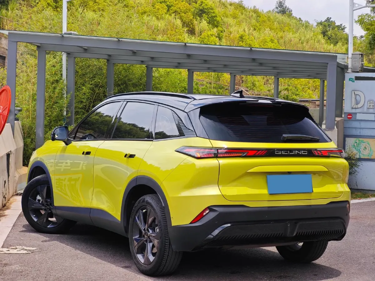 2022 BeiJing Auto Rubik 1.5T 188HP L4 7DCT,autocango,china used car exporter,china ev exporter,chinese used car exporter,chinese used ev exporter