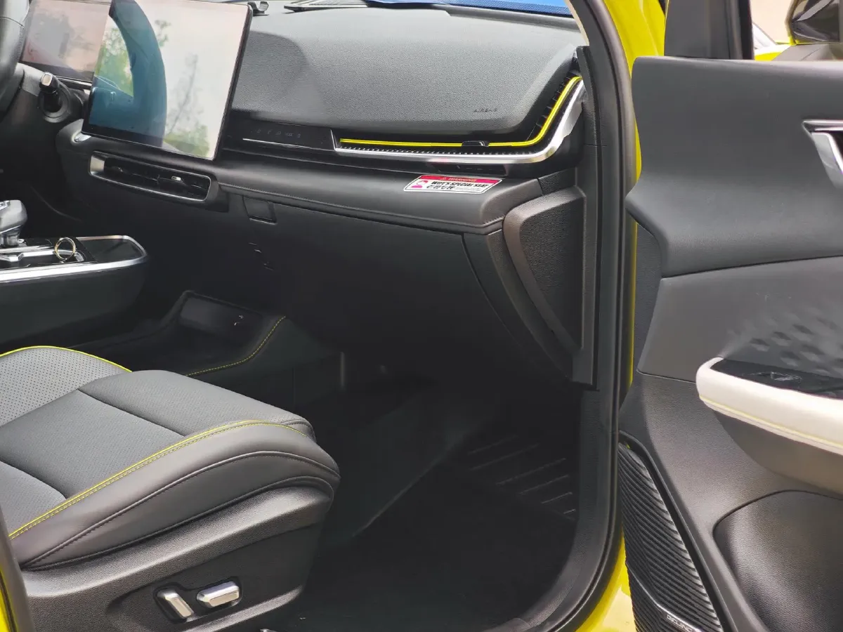 2022 BeiJing Auto Rubik 1.5T 188HP L4 7DCT,autocango,china used car exporter,china ev exporter,chinese used car exporter,chinese used ev exporter