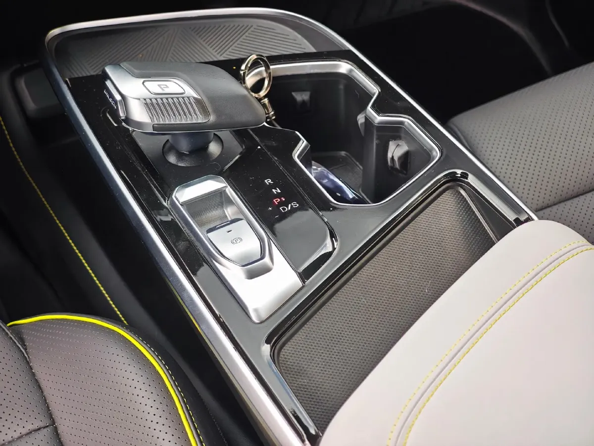 2022 BeiJing Auto Rubik 1.5T 188HP L4 7DCT,autocango,china used car exporter,china ev exporter,chinese used car exporter,chinese used ev exporter