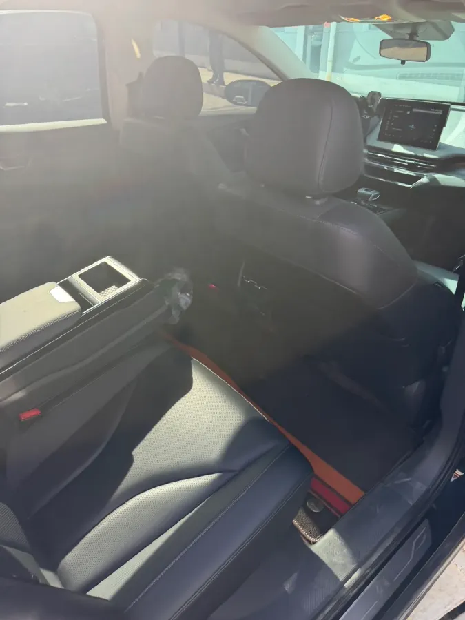 2022 HongQi E-QM5 BEV 54KWH,autocango,china used car exporter,china ev exporter,chinese used car exporter,chinese used ev exporter