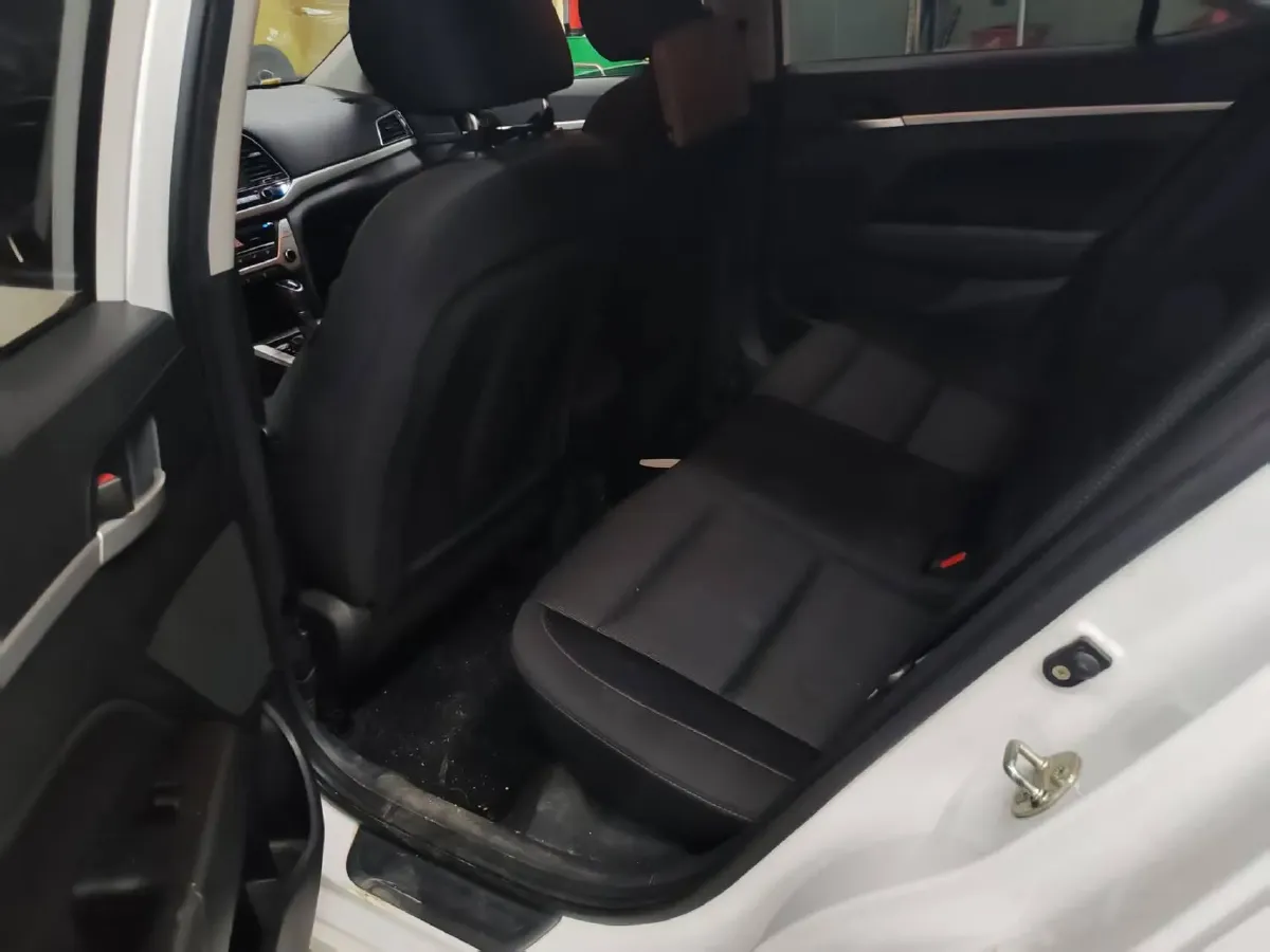 2016 Hyundai Elantra 1.6L 130HP L4 6AT,autocango,china used car exporter,china ev exporter,chinese used car exporter,chinese used ev exporter