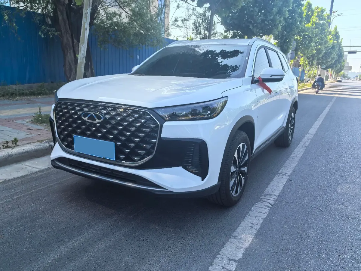 2025 Chery Tiggo 8 Plus 1.6T 197HP L4 7DCT,autocango,china used car exporter,china ev exporter,chinese used car exporter,chinese used ev exporter