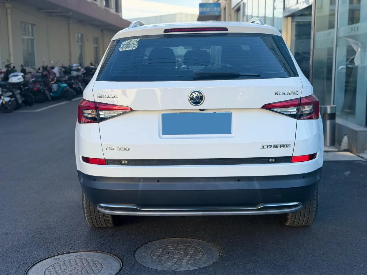 2018 Skoda Kodiak 2.0T 186HP L4 7DCT,autocango,china used car exporter,china ev exporter,chinese used car exporter,chinese used ev exporter